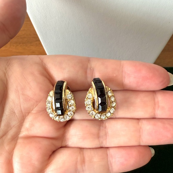 Vintage Crystal Clip On Earrings Gold Rhinestone Black Square 1980s Elegant B&W - Picture 1 of 9